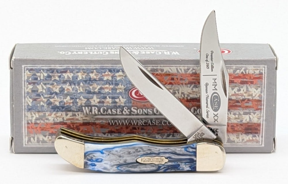 Ltd 2020 Case XX MMXX Roman Numeral Blue Pearl Kirinite Pocket Hunter 102165 w/ Box: Knife is 1 of 250, and is in very nice condition with minimal wear from handling. Overall measures 2-3/4in when closed.