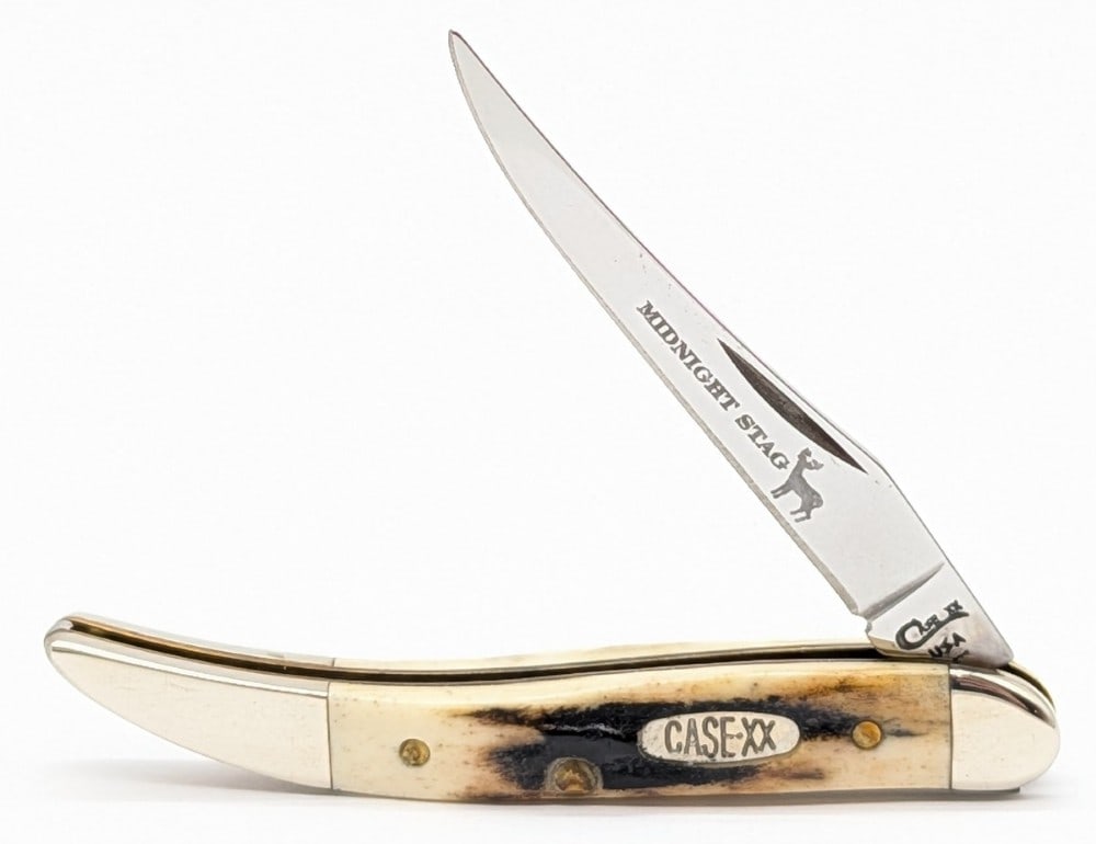 2012 Case XX Stag Bradford Cutlery Stag Small Texas Toothpick 520096: Knife is in very nice condition with light scuffs on the bolsters from handling. Overall measures 3in when closed.
