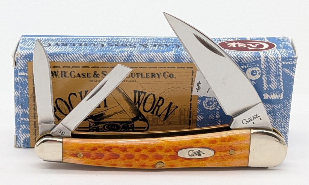 2008 Case XX Harvest Orange Bone Seahorse Whittler 6355WH w/ Box: Knife is in very nice condition with minimal wear from handling. Overall measures 4in when closed.