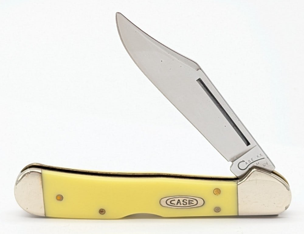 2008 Case XX Synth Yellow Copperlock 31749L: Knife is in good condition with some scuffs and dings on the bolsters from handling. Overall measures 3-5/8in when closed.
