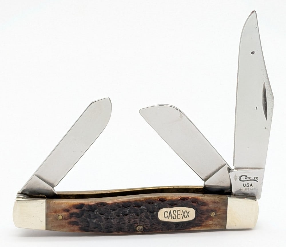 1995 Case XX Jigged Bone Large Stockman 6375: Knife is in very nice condition with a few carbon spots on the blades, and light scuffs on the bolsters from handling. Overall measures 4-1/4in when closed.