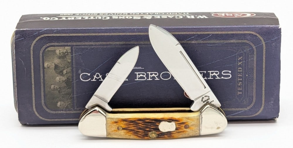 2005 Case XX Case Brothers Antique Bone Baby Butterbean 62132 w/ Tin: Knife is in very nice condition with light tarnishing on the bolsters. Overall measures 2-3/4in when closed.