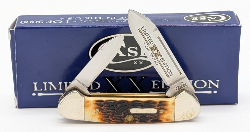 2007 Case XX Dark Molasses Bone Baby Butterbean 62132 w/ Box: Knife is 1 of 3000, and is in like new condition. Overall measures 2-3/4in when closed.