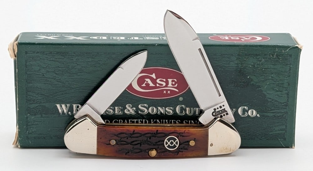 2001 Case XX Barbed Wire Sark Amber Bone Baby Butterbean 62132 w/ Box: Knife is in like new condition. Overall measures 2-3/4in when closed.