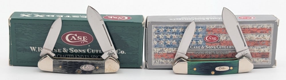 2002 & 15 Case XX Pitch Black & Hunter Green Bone Baby Butterbeans 62132 w/ Boxes: Knives are in like new condition. Overall measures 2-3/4in when closed.
