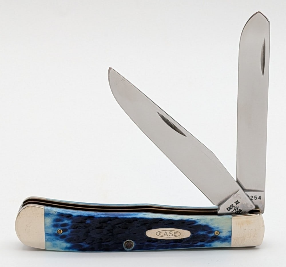 Ltd 1987 Case XX Blue Bone Trapper BL6254: Knife is numbered 0966, and is in very nice condition with light scuffs on the bolsters from handling. Overall measures 4-1/8in when closed.