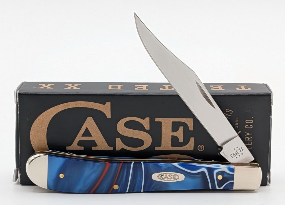 2025 Case XX Patriotic Kirinite Slimline Trapper 101048 w/ Box: Knife is in like new condition. Overall measures 4-1/8in when closed.