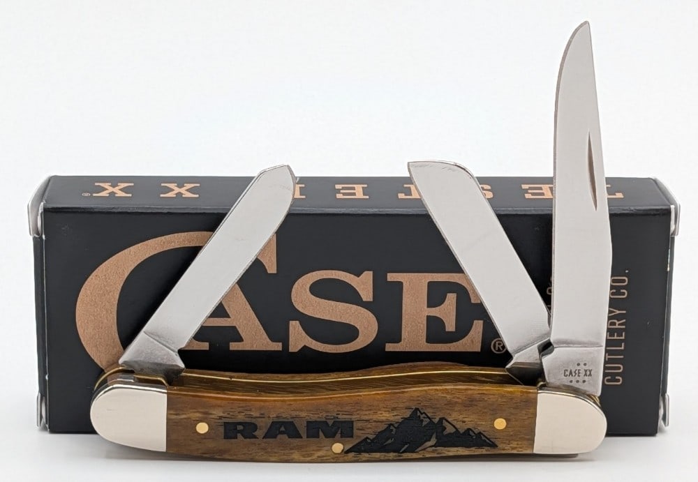 2025 Case XX Dodge Ram Antique Bone Medium Stockman 6318 w/ Box: Knife is in like new condition. Overall measures 3-5/8in when closed.