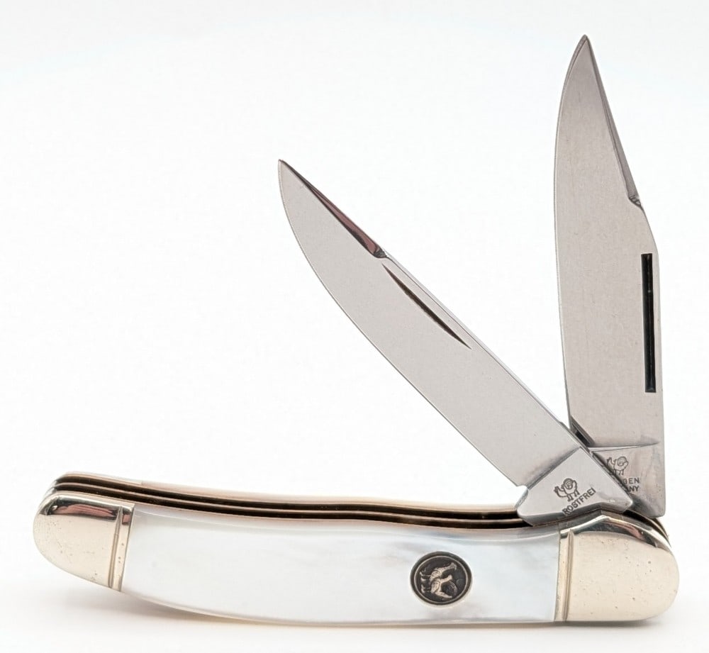 Hen & Rooster Bertram Cutlery Mother of Pearl Folding Hunter (1 of 4)