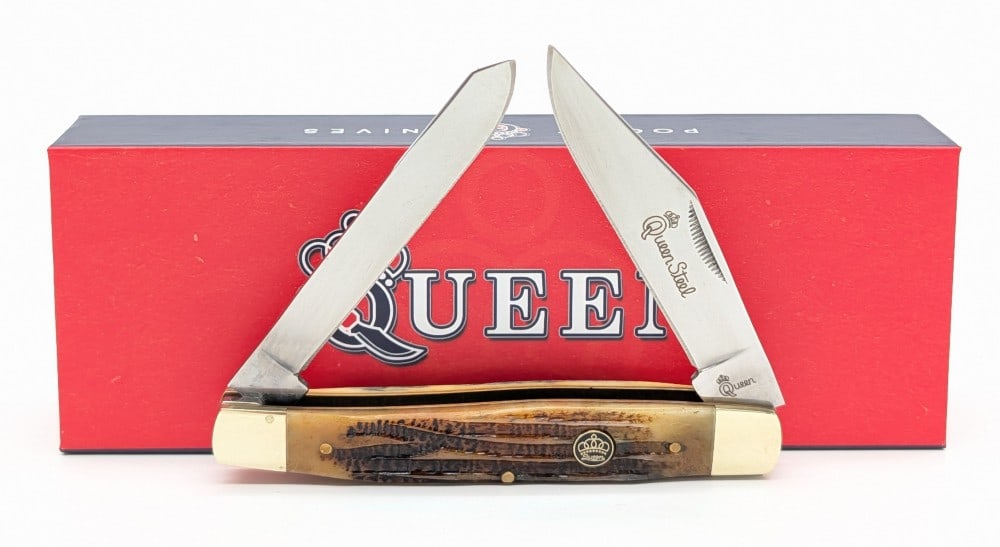 NIB Queen Cutlery Jigged Bone Stockman: Knife is in new condition. Overall measures 4-1/4in when closed.