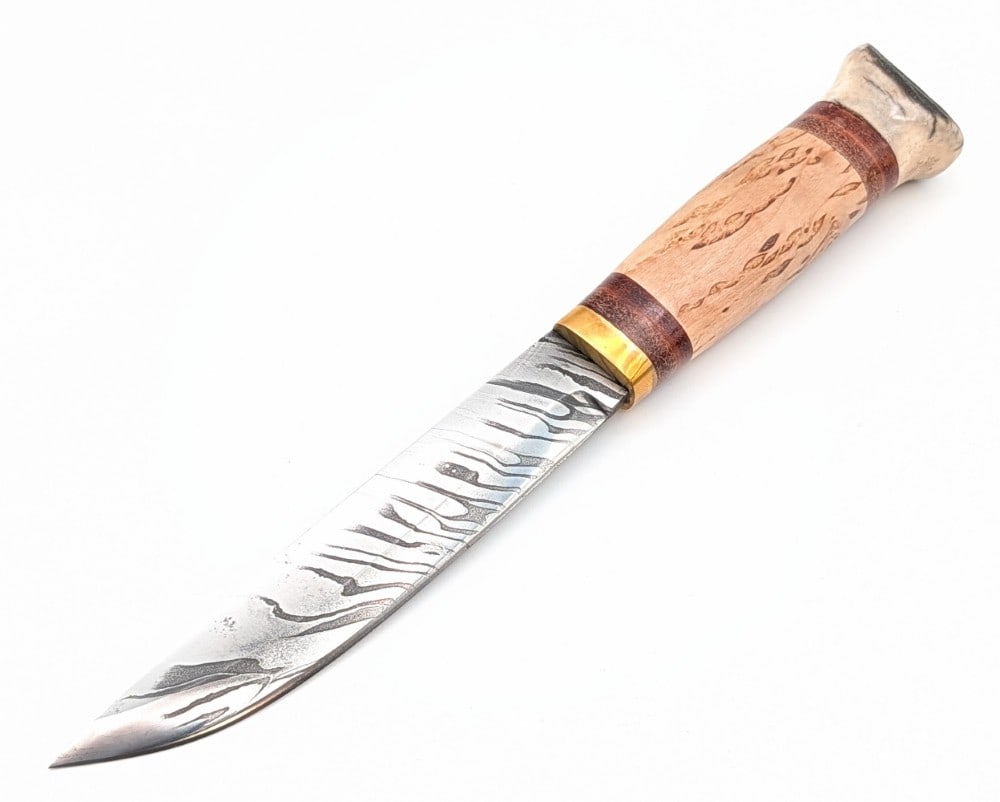 Custom Jesse Birds Eye Maple Damascus Hunting Knife: Maker was a contestant on the show Forged in Fire. Features a thick damascus straight back blade, a reduced brass guard, a birds eye maple handle with leather spacers, and a mushroom stag pommel. Knif