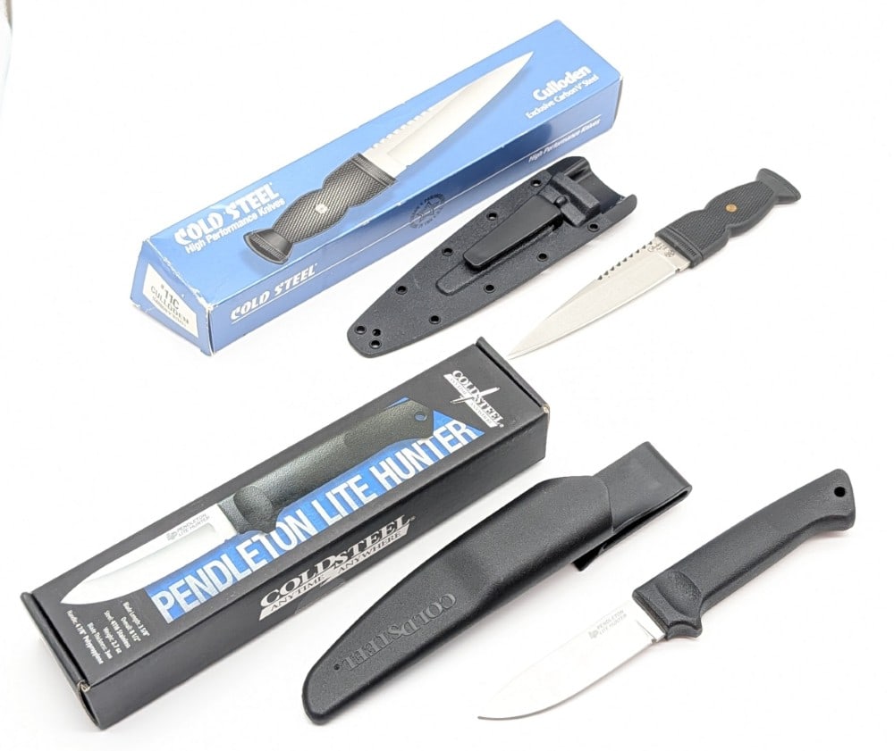 Cold Steel Lite Hunter & Culloden Fixed Blade Knives w/ Sheaths & Boxes: Knives are in like new condition.