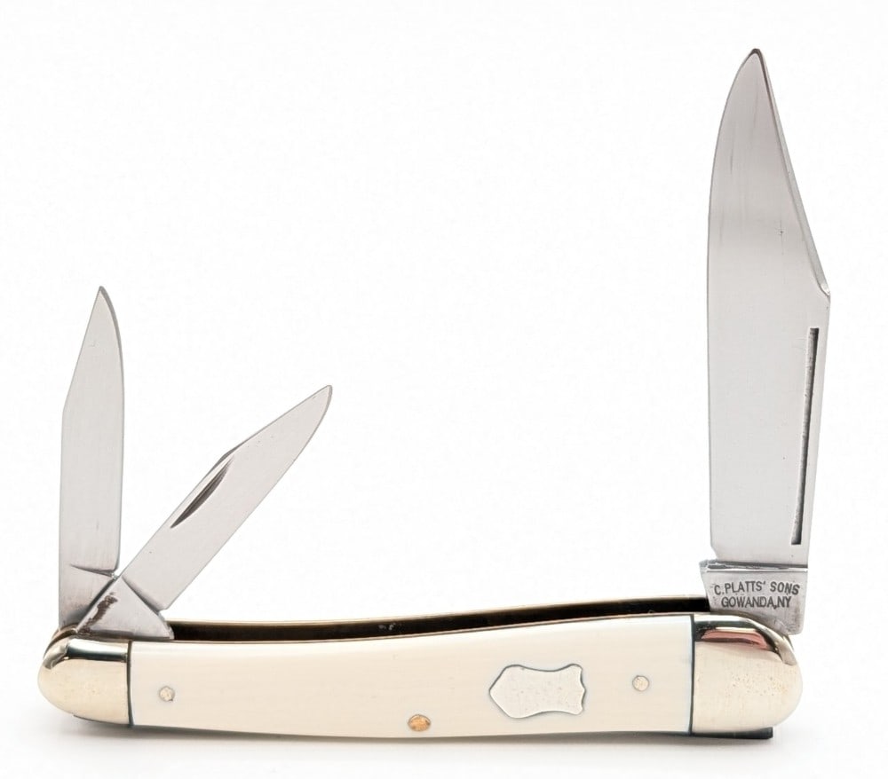 German C. Platts' Sons Exotic Bone Long Pull Serpentine Whittler: Knife is in like new condition. Overall measures 3-5/8in when closed.