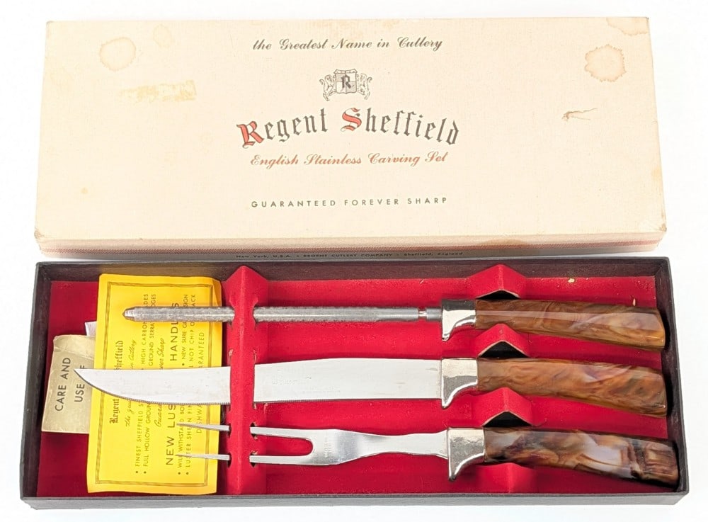 W. Richardson Regent Sheffield Marbled Resin Carving Set w/ Box: Pieces are all in very nice condition with minimal wear from age. Carving knife blade measures 8in and overall in12-3/4.