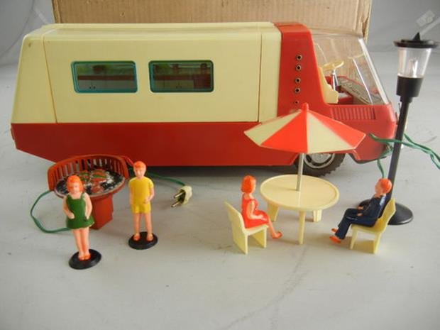 Vintage Sears Battery Operated Toy Camper Trailer #4325: Vintage Sears Battery Operated Toy Camper Trailer #4325 in Box