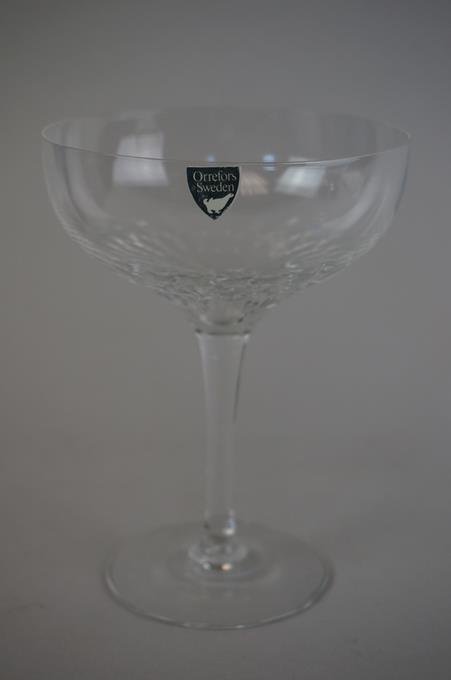 12Pc Orrefors Crystal "Prelude" Champagne Stems 5" Tall: 12Pc Orrefors Crystal "Prelude" Champagne Stems 5" Tall