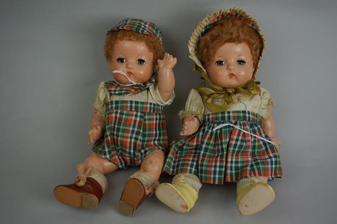 Vintage Pair Of Effanbee 9" Patsy Twins Babyette: Vintage Pair Of Effanbee 9" Patsy Twins Babyette Composition Dolls Original Lambskin Wigs & Clothes