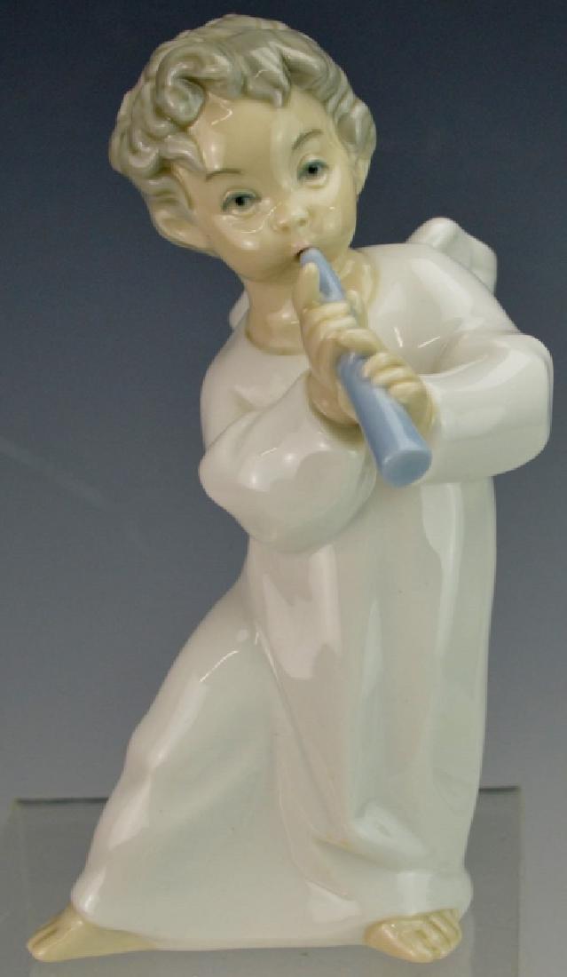 LLadro Angel Playing Flute Figurine