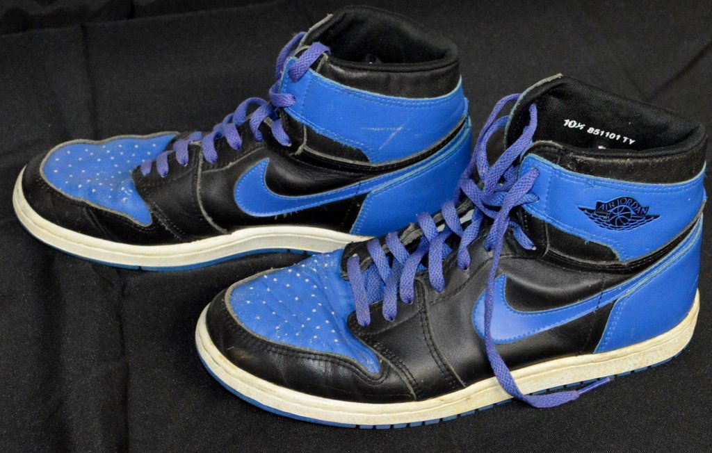 Original Vintage 1985 Nike Air Jordan 1: Includes a pair of original 1985 Nike Air Jordan 1 sneakers in black and blue. Does not include box. Size 10.5