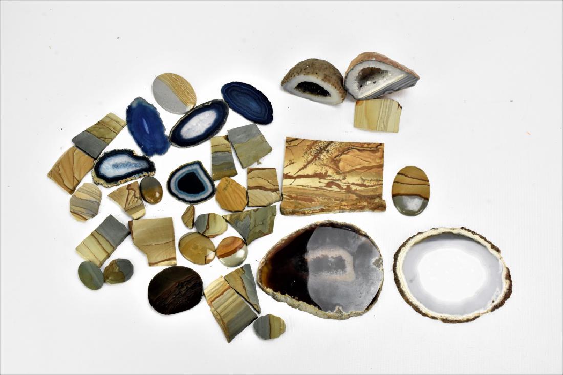 Geode Grouping: Grouping includes (36) Geode and Geode slices, along with other stones.