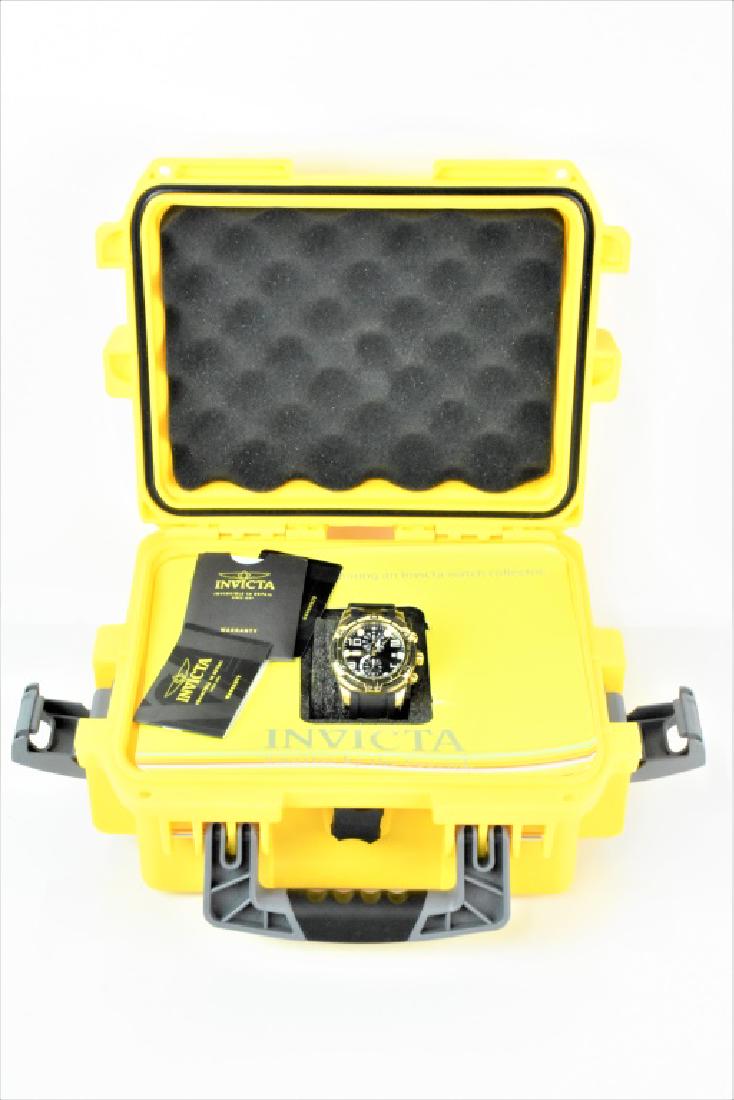 Men's Invicta Bolt Watch: Invicta Bolt Watch model No. 24218 Japanese components water resistant up to 100m Provenance: private collection, some "new old stock", as found in the living estate, do the sensitivity of watches the