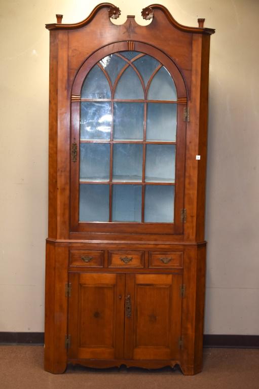 Pennsylvania Corner Cupboard Lehigh / Berks County (1 of 3)