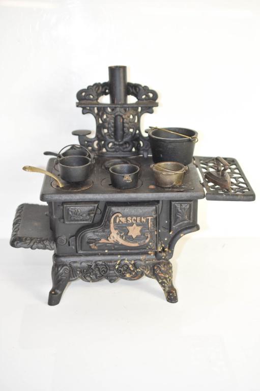 Antique Crescent Cast Iron Toy Stove (1 of 7)