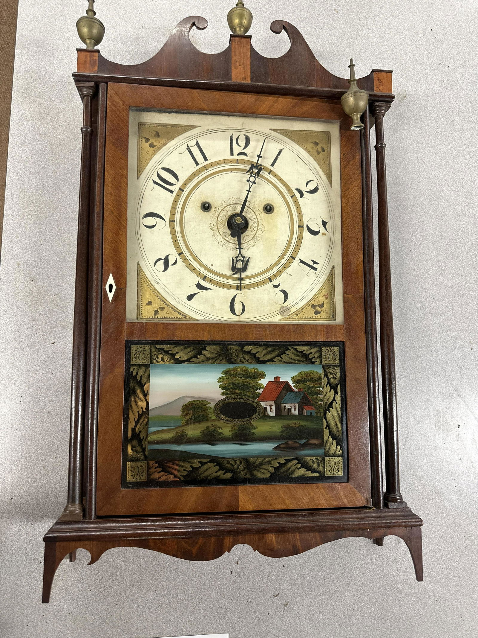 Silas HOADLEY, upside down pillar &scroll clock (1 of 15)