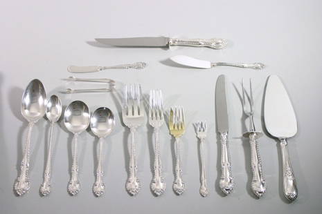 Gorham English Gadroon Sterling Flatware 116ozt: Gorham English Gadroon Flatware Set. Set includes, 2 different sized Dinner Knives,cream soup spoons, gumbo spoons, standard tea spoons, long island tea spoons, serving spoons, 2 different sized dinne