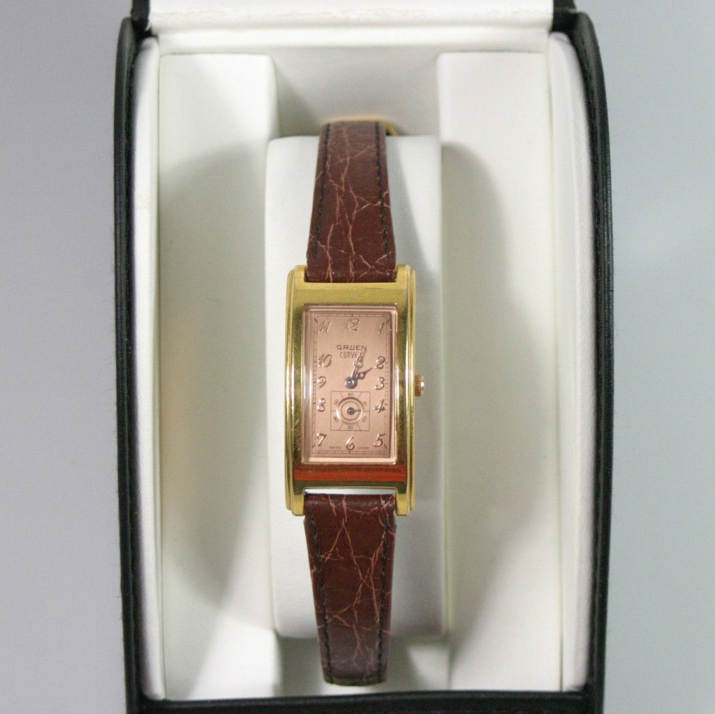 Gruen Curve Ladies Watch: A very nice Gruen Curve Ladies Watch