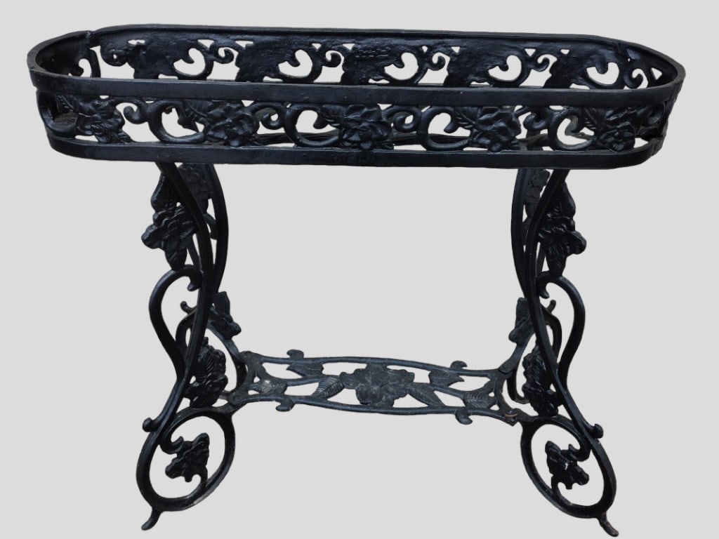 Ornate Heavy Wrought Iron Garden Plant Stand (1 of 4)