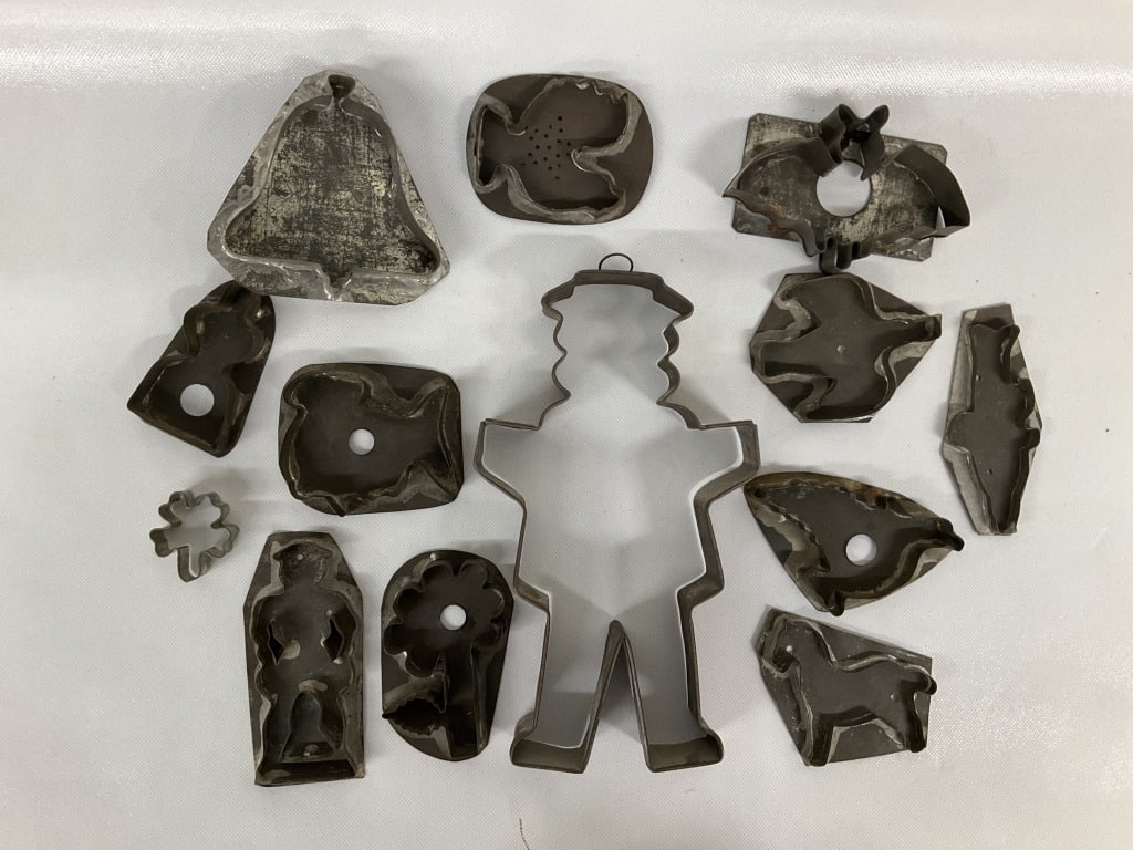 Antique Cookie Cutters 19th Century (1 of 5)