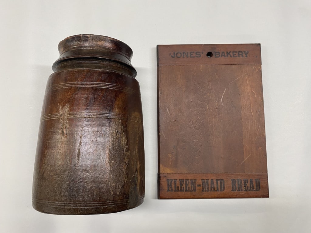 Antique Treenware Container & Decorated Breadboard (1 of 3)