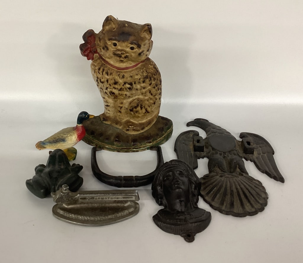 Antique Cast Iron Knocker, Match Safe, Door Stop (1 of 4)