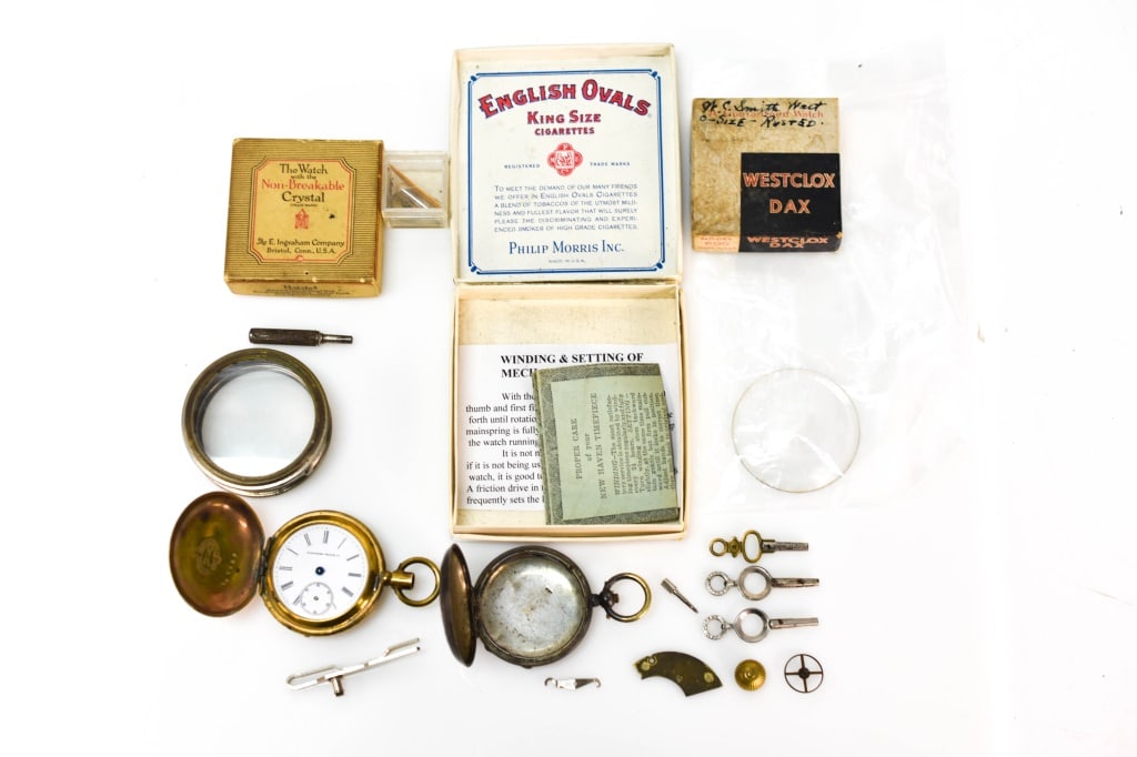 Antique European Swiss 925 Parts Pocket Watch Lot: Includes: (1) Swiss Antique hunter case, double Key-Wind European Watch Co. nickel plate, no movement or jewel no., inside of cuvette "Switzerland" no.167989, on front of cuvette "European Watch Co.",
