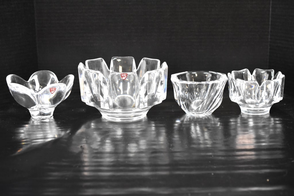 Orrefors Crystal Bowl Grouping: Grouping includes (4) Orregors crystal bowls, the largest measuring approx. 4.5"h. Provenance: From a local Dresher, PA estate. Consignor states these were inherited from her parents. The collection c