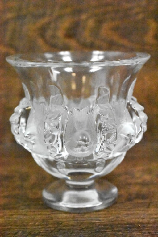 Lalique France Crystal "Dampierre" Vase Sparrows: Lalique France crystal "Dampierre" vase with 8 sparrows/love birds all around in clear and frosty glass. Signed. Approx. dimensions H: 4.75" D: 4.5".