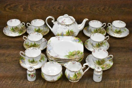 Royal Albert Kentish Rockery Bone China 25pc Set