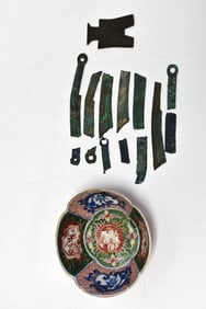 Antique Chinese Imari Porcelain Bowl & Currency