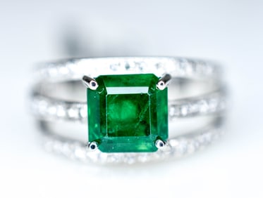 Platinum, Emerald Beryl, and Diamond Ring GIA