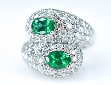 Platinum, Emerald, and Diamont Ring GIA