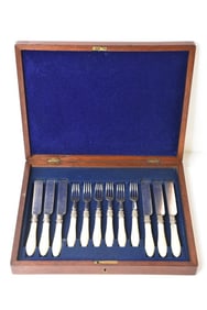 Silver Mounted Utensil Service in Fitted Case (6)