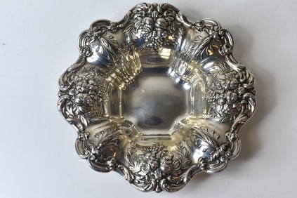 Reed & Barton Sterling Silver Bowl 9.96 OZT