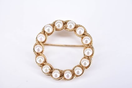 14K Gold and Pearl Circle Brooch, 5.7 grams
