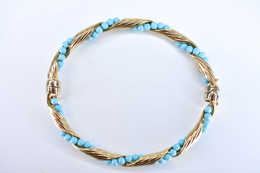 18K Gold & Turquoise Bangle 9.63 grams (1 of 4)