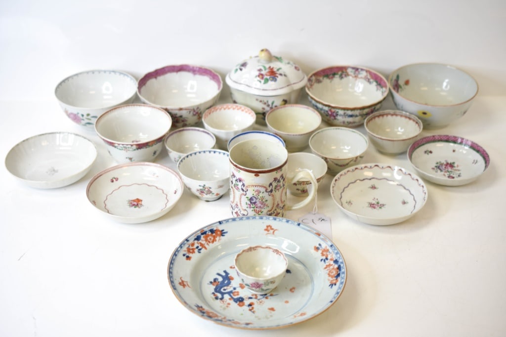 Chinese Export Porcelain Collection (as-is) (1 of 9)