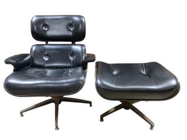 Vintage Eams Chair and Ottoman 1960-1970