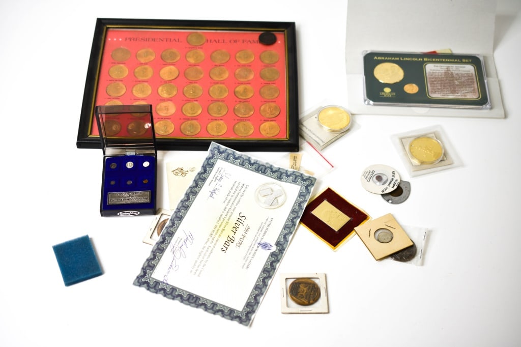 Medals Token & Grams of Silver (1 of 10)