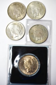 5 1922 Peace Silver Dollars