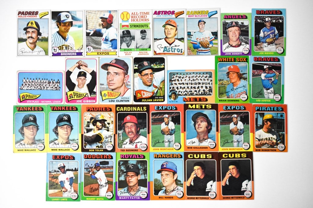 1965 to 2023 Topps Baseball Cards (1 of 9)